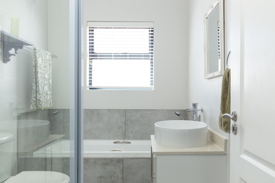 3 Bedroom Property for Sale in Laaiplek Western Cape